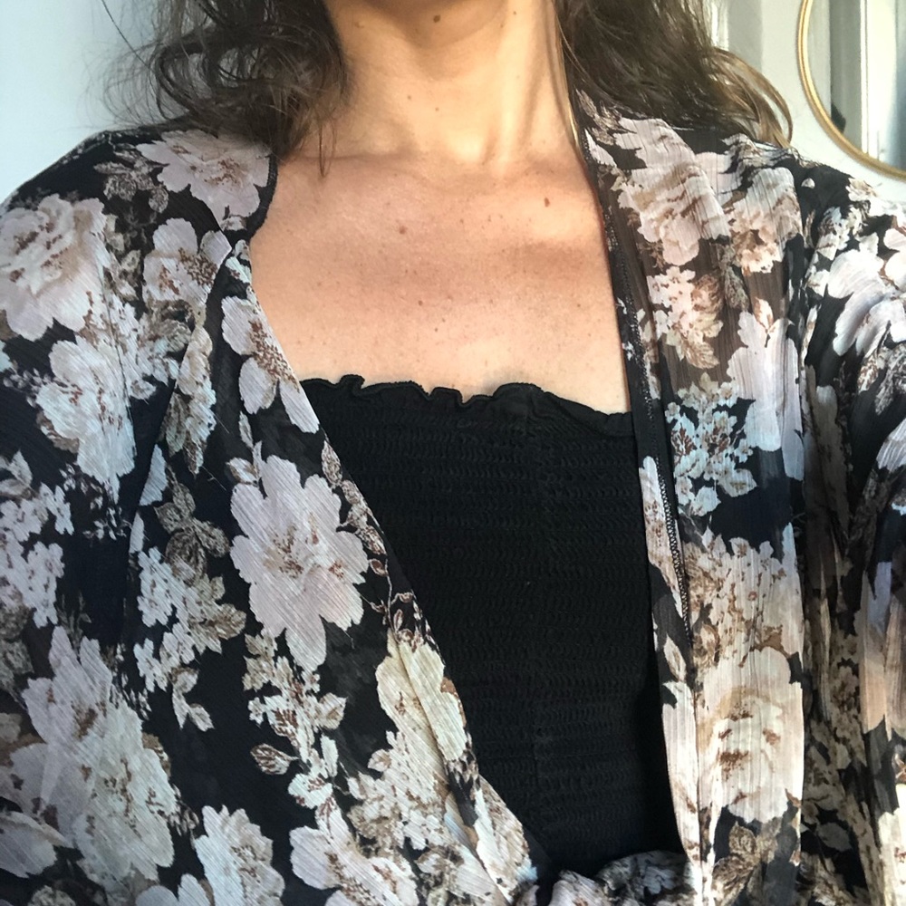 Vintage color floral baiting suit cover up